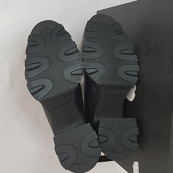 Sorel Platform Heel Zip Boot - Picture 4 of 6